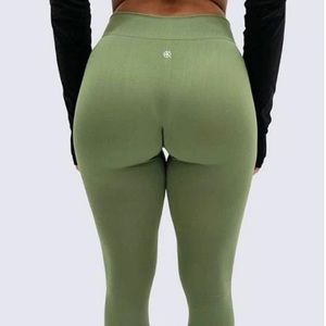 WORKOUTS BY KATYA LEGGINGS